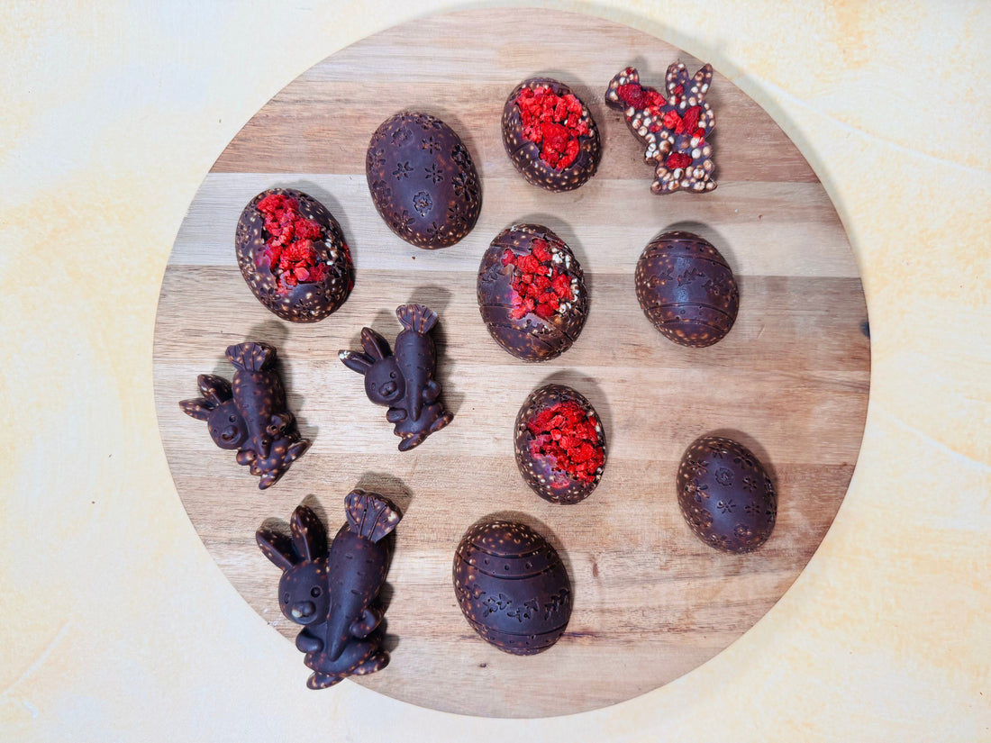 Easter Carob & Cacao Butter Chocolates (Healthy No-Bake Recipe)