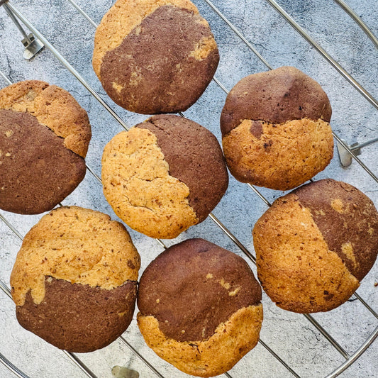 Marble Organic Spiced Cacao cookies